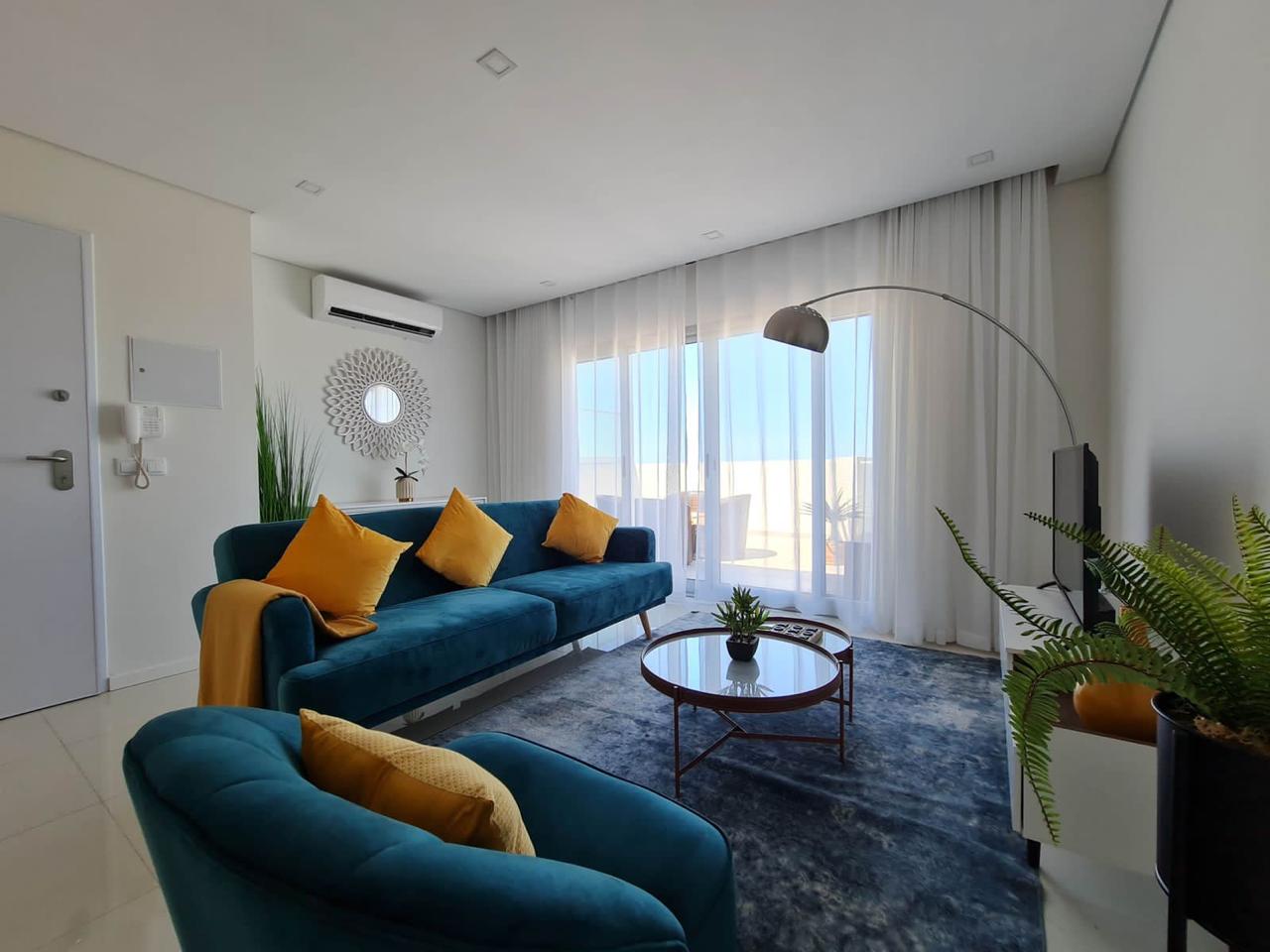 Vende se fabuloso apartamento super luxuoso, completamente mobilado na Sommerschield 2 Penthouse ( ultimo andar