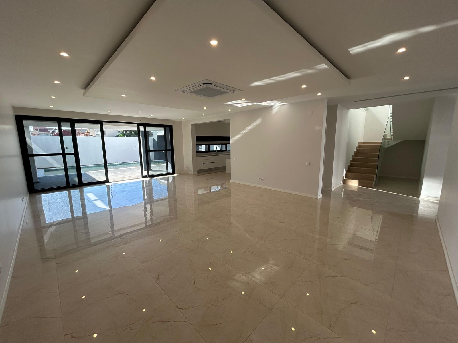 moradia t4 no condominio orion